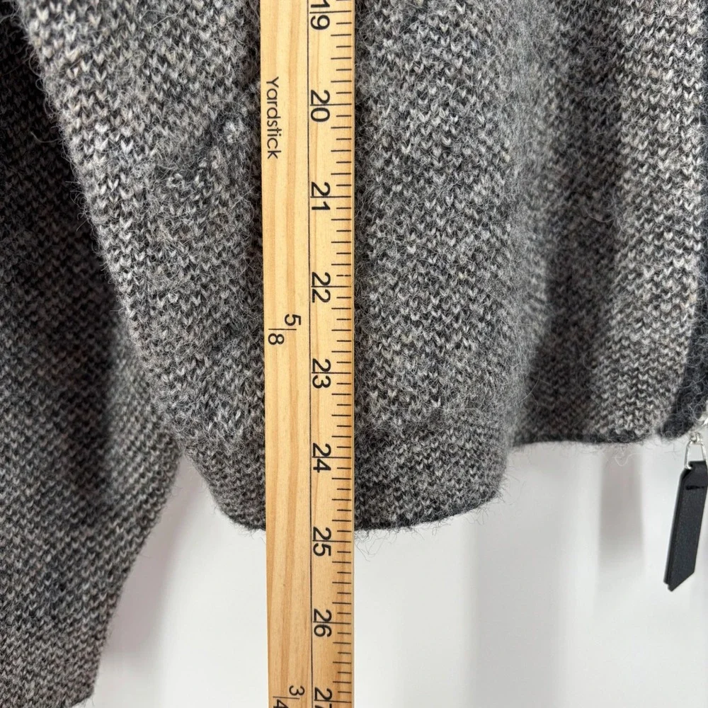 NEW Cyrus Women‎ Zip Up Sweater Jacket L Grey Multi Wool Blend Marled Knit Cabin